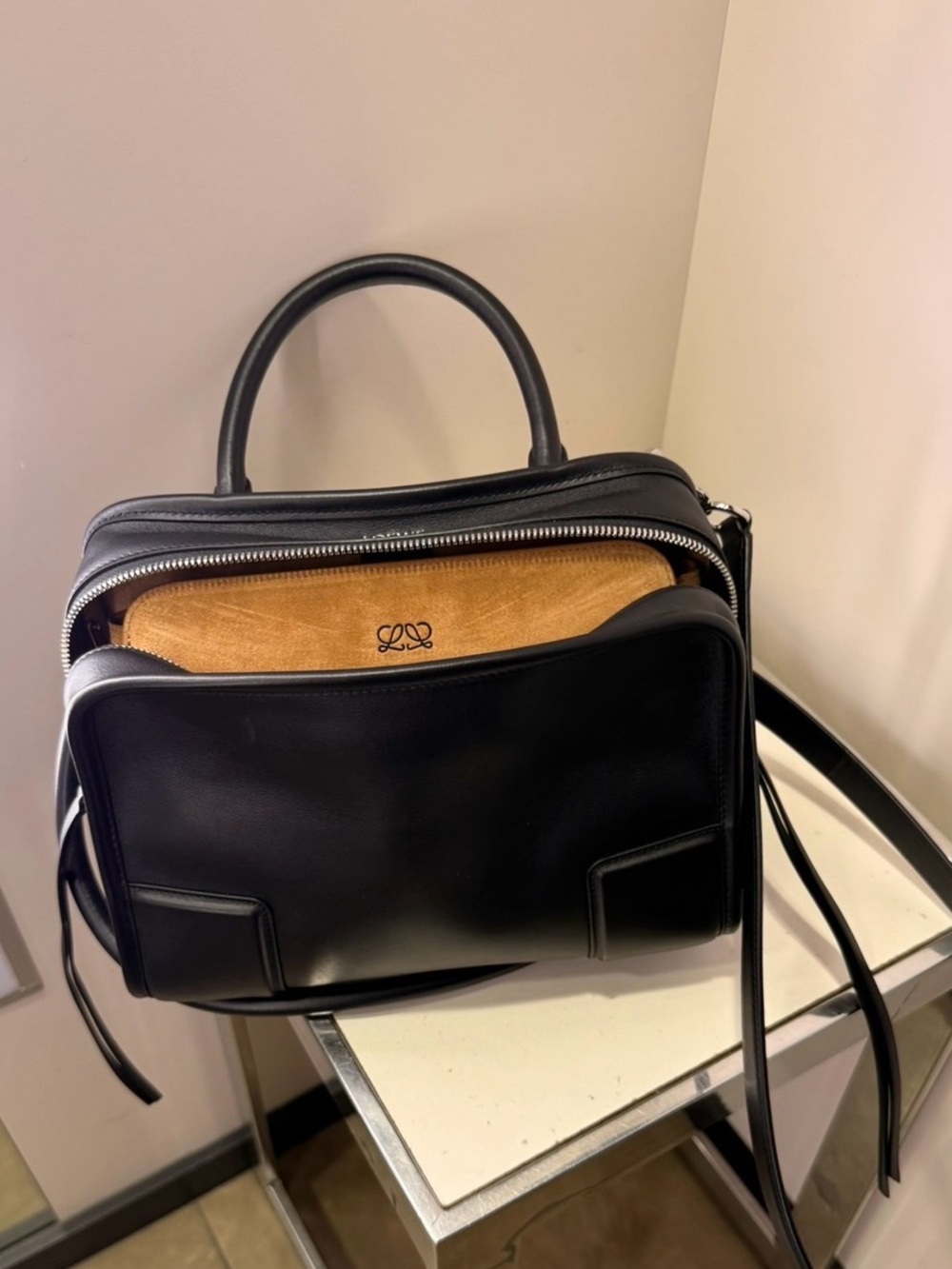 LOEWE AMAZONA 180 SMALL BLACK LEATHER